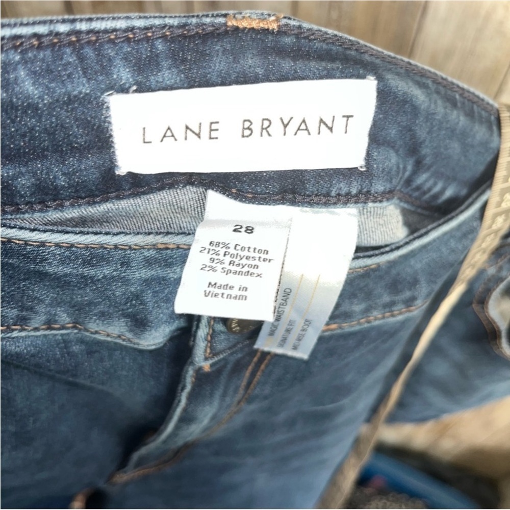 Lane Bryant Mid Rise Signature Boot Magic Waistband Jeans - Picture 9 of 9